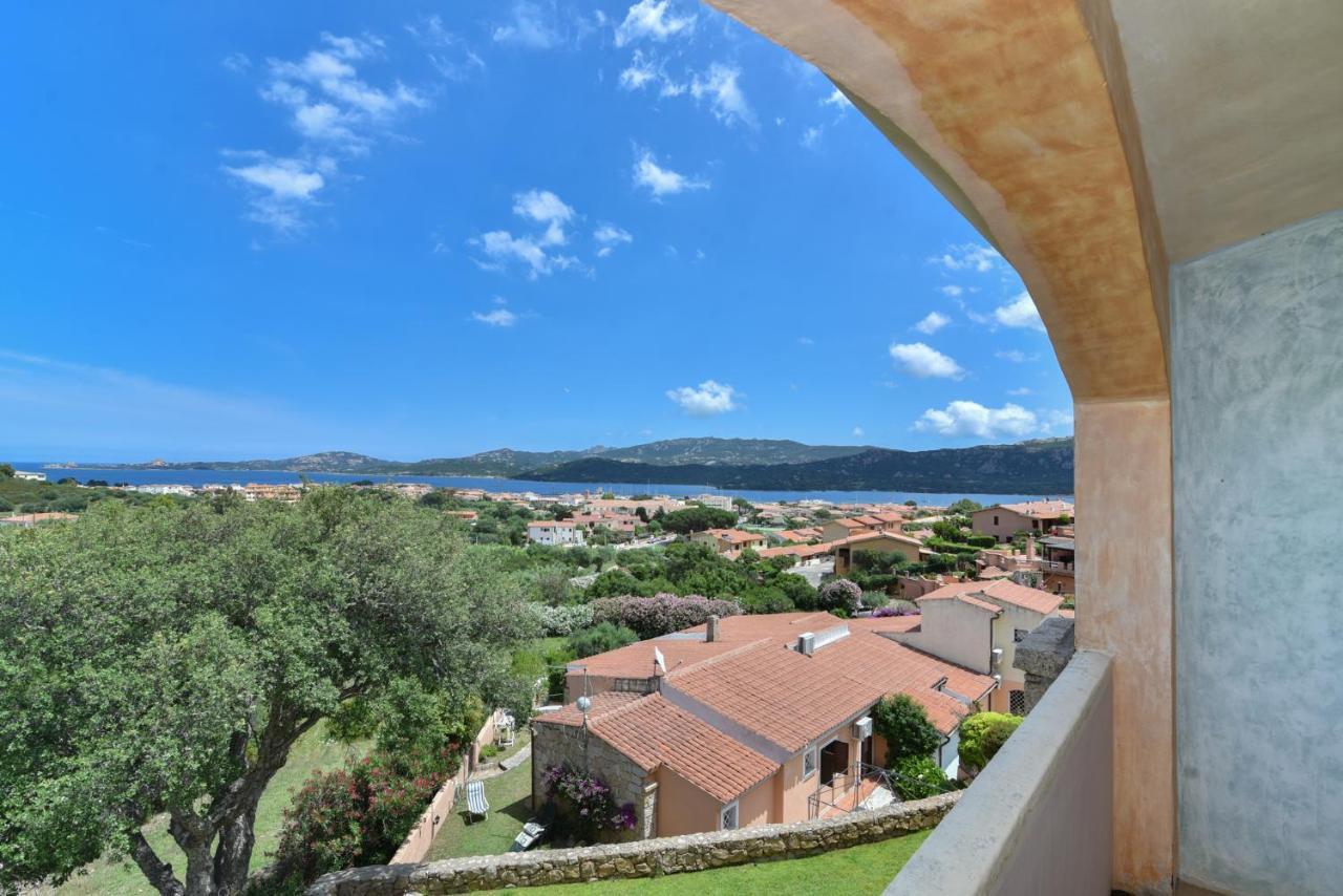 La Costa View Aparthotel Arzachena Exterior photo
